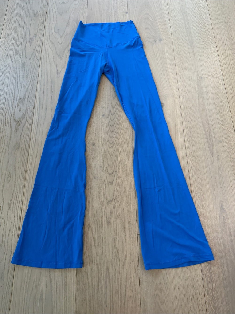 Offline by Aerie Bright Blue Flared Yoga Pants Size Small